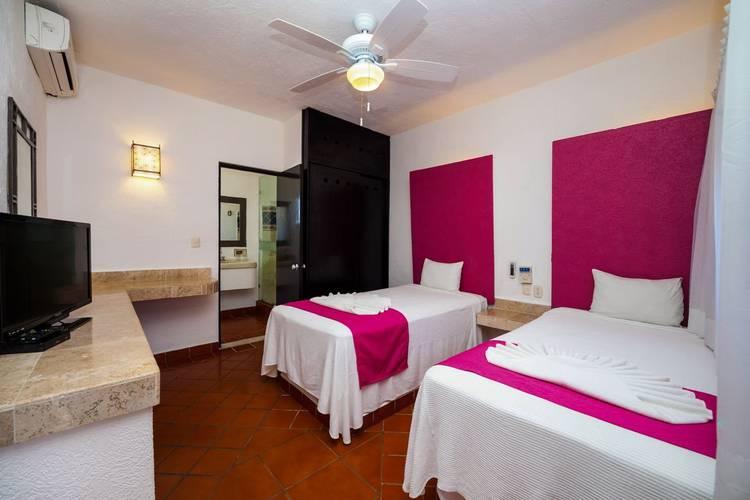 Nina Hotel Playa Del Carmen Exterior photo